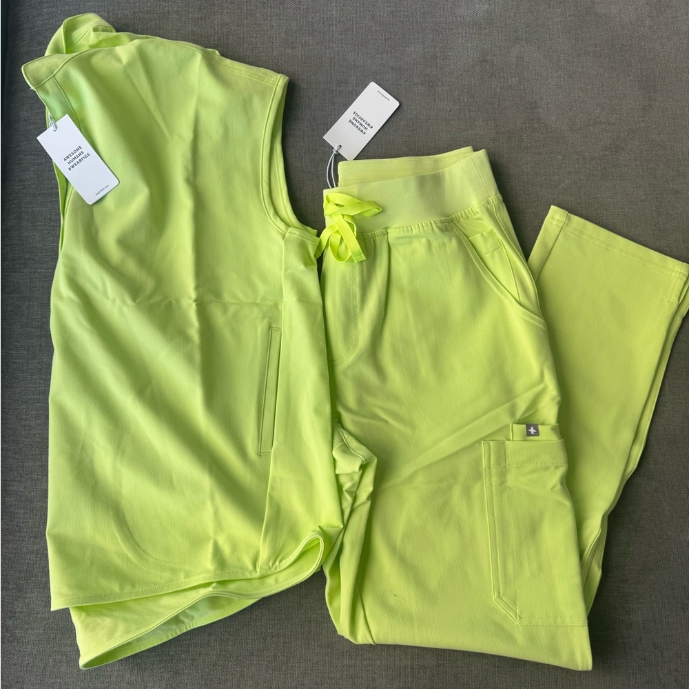 Figs Neon Green Set (Rafaela top and high waisted skinny Yola)